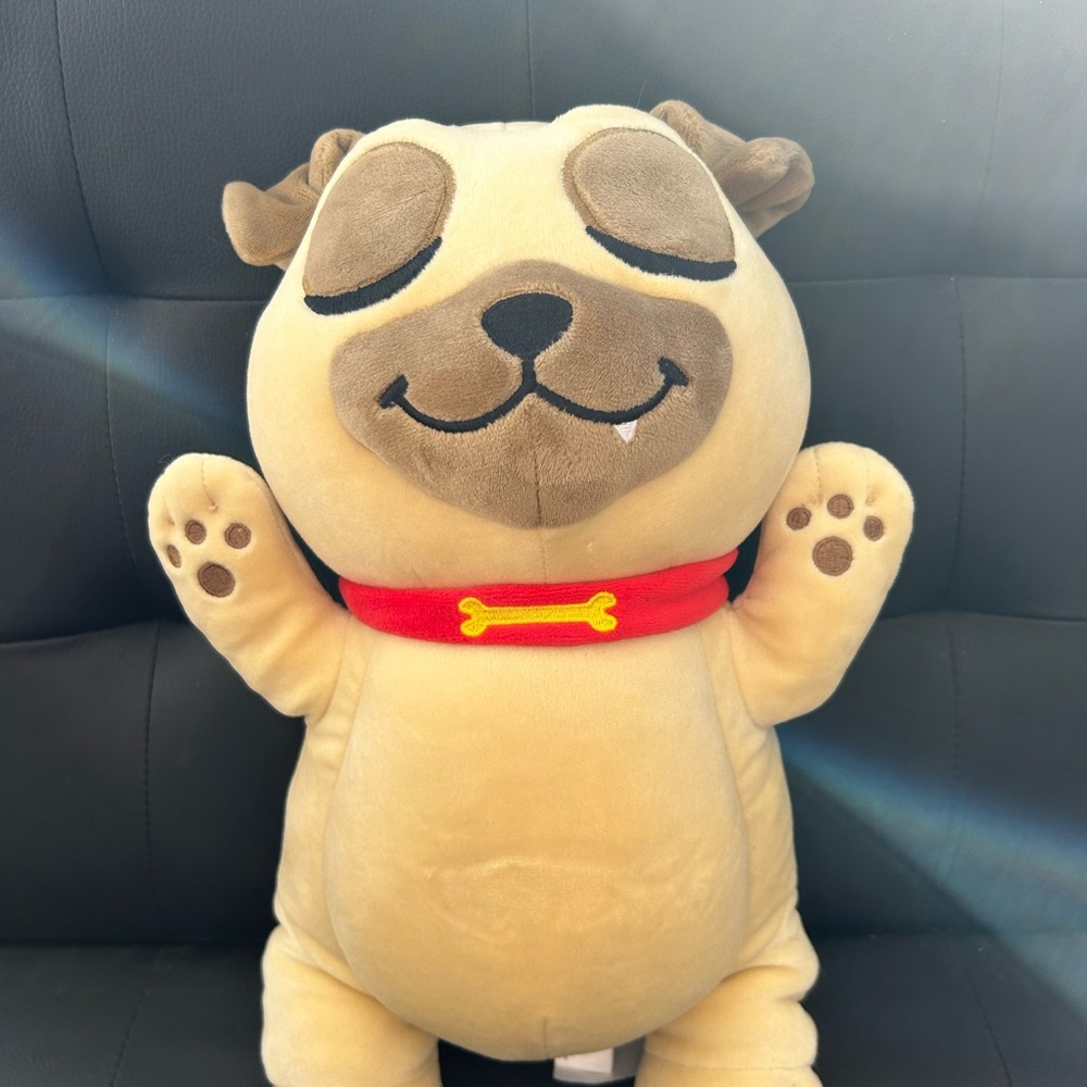 Disney plush dog Palls Rolly